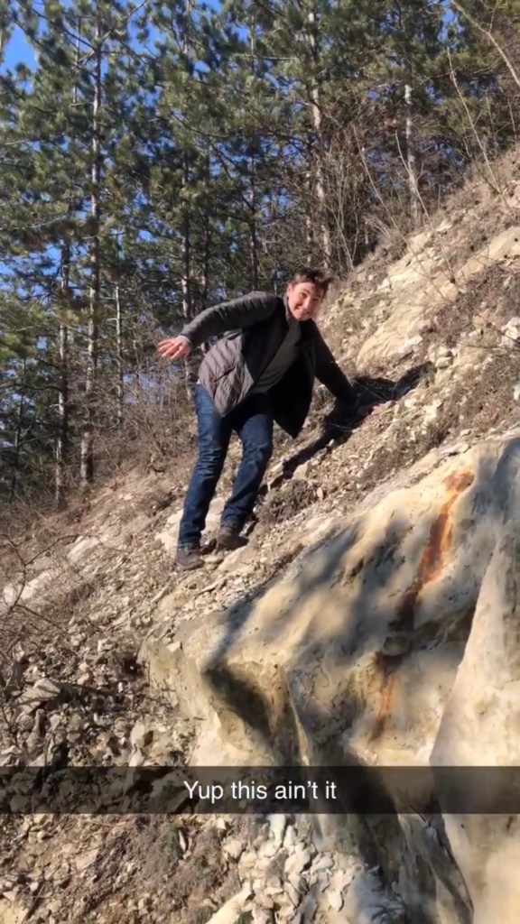 3A72A732-5A6D-457B-BC77-7A7F1B7F3D0E