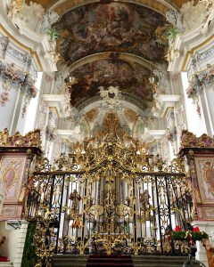 AA253C09-5D79-452E-9E00-03C658C8EFC7