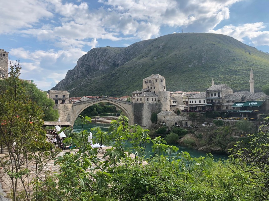 5A6961BE-42F0-4EFE-BDC8-F46F4E80A5B8